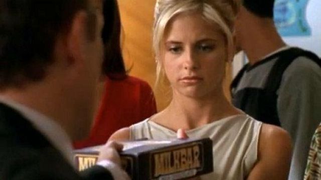 La tablette de chocolat Milkbar  dans la série  Buffy contre les vampires saison 3 épisode 6