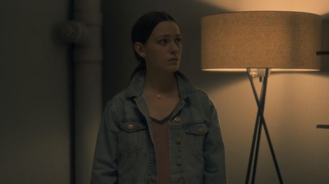 Jacket worn by Eleanor Crain (Victoria Pedretti) as seen in The Haunting of Hill House S01E01
