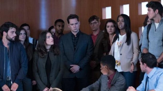 The top flower of Michaela Pratt (Aja Naomi King) in ' How to get away with a Murder S05E01