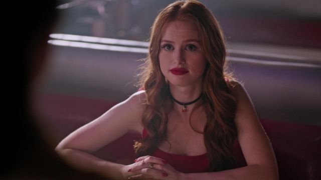 The collar flush with neck cherry worn by Cheryl Blossom (Madelaine Petsch) in Riverdale S03E02