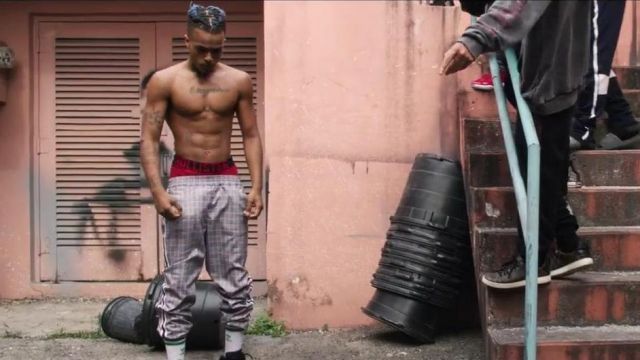 Cargo-Pantalon porté par Jahseh aka XXX comme on le voit dans la tristesse! clip vidéo de "XXXTentacion