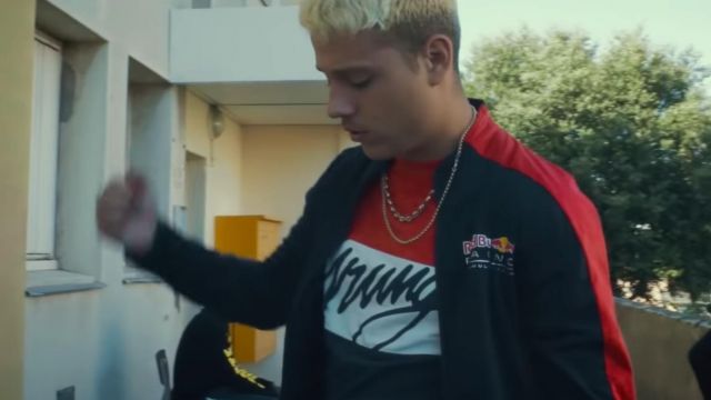 La veste Red Bull portée par PLK dans son clip monégasque