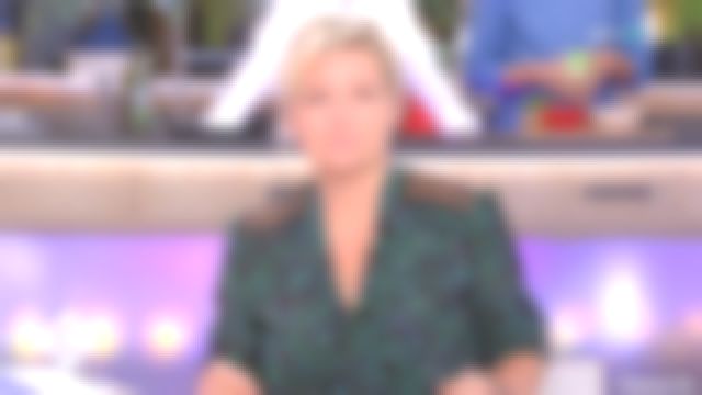 La chemise imprimée de Anne-Élisabeth Lemoine dans C à vous du 24/10/2018