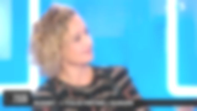 The long dress printed Caroline roux in C in the air 24/10/2018 (available in white)