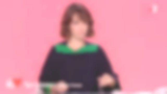 The top two-color of Aurore Vincenti in I love you etc... the 01/11/2018
