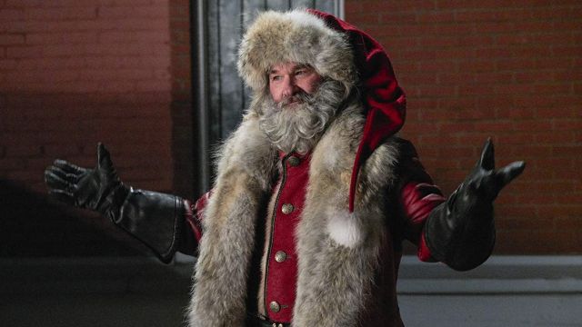 Santa Claus Costume Worn By Santa Claus Kurt Russell As Seen In The Christmas Chronicles Spotern