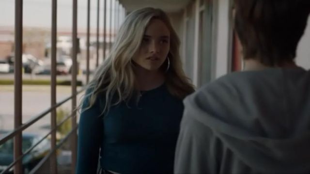 T-shirt worn by Lauren Strucker (Natalie Alyn Lind) in The Gifted (S01E01)