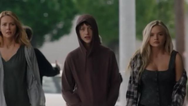 Black Top worn by Lauren Strucker (Natalie Alyn Lind) as seen in The Gifted S01E03
