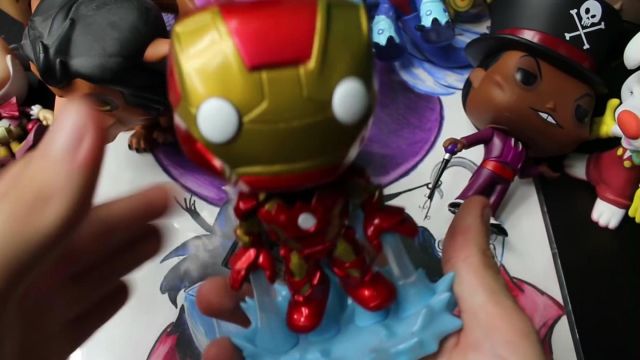 muñecos cabezones de avengers