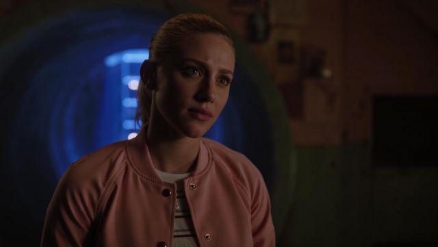 The bomber pink Sandro worn by Betty Cooper (Lili Reinhart) in Riverdale S03E05