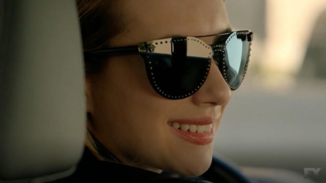 Sunglasses Versace worn by Madison Montgomery (Emma Roberts) in American Horror Story S08E10