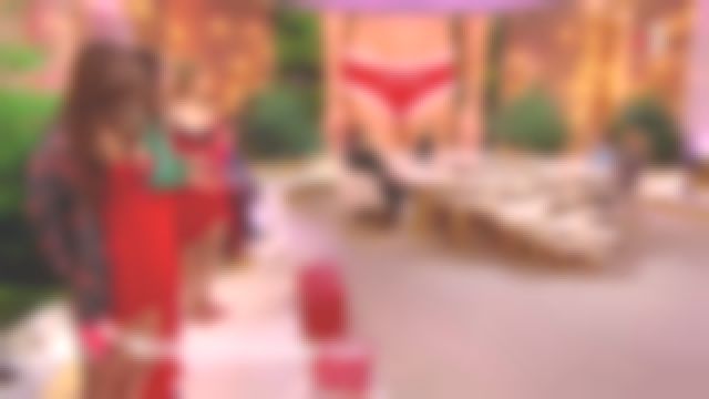 The shorty Undiz "Merry Kissmas" worn by a model in I love you etc...the 22.11.2018