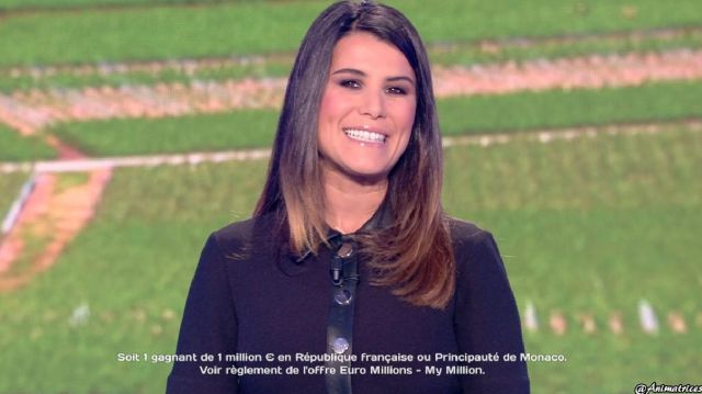 La robe noire de Karine Ferri dans Le tirage de L'euromillion du 19/10/2018