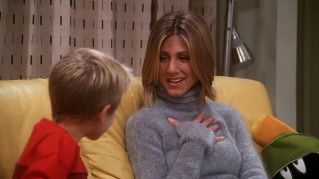 The gray sweater turtleneck worn by Rachel Green (Jennifer Aniston) in Friends S03E11