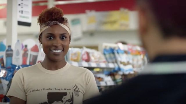 A mind is a terrible thing to waste United Negro College Fund t-shirt worn by Issa Dee (Issa Rae) in Insecure (S03E05)