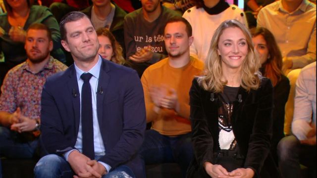 The T-shirt P. A. R. O. S. H. Fox Sequined Laurie Delhostal in J+1 of the 25/11/2018