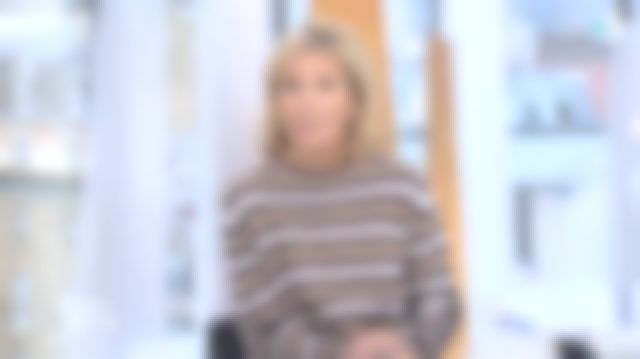 The sweaters in stripes of Claire Chazal in free Entry to the 29/11/2018