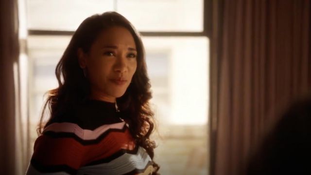 Le pull Topshop avec empiècement et chevrons porté par Iris West (Candice Patton) dans Flash S05E09