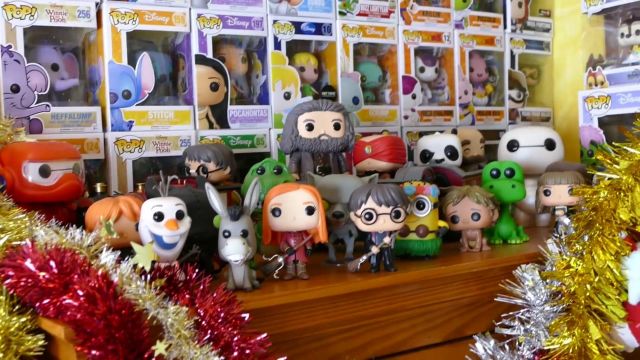 La figurinie Funko Pop de Stitch dans la vidéo "TOUTE MA COLLECTION DE FUNKO POP !!"