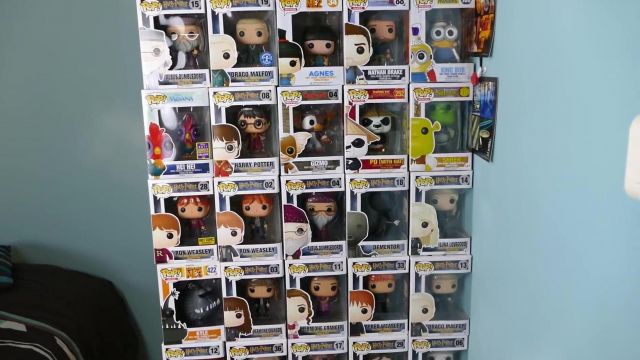 La figurine Funko Pop de Gizmo dans la vidéo "TOUTE MA COLLECTION DE FUNKO POP !!"