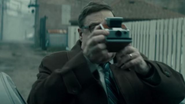 The Polaroid camera SX 70 Alpha 1 used by William Mulligan (John Goodman) in a Captive State