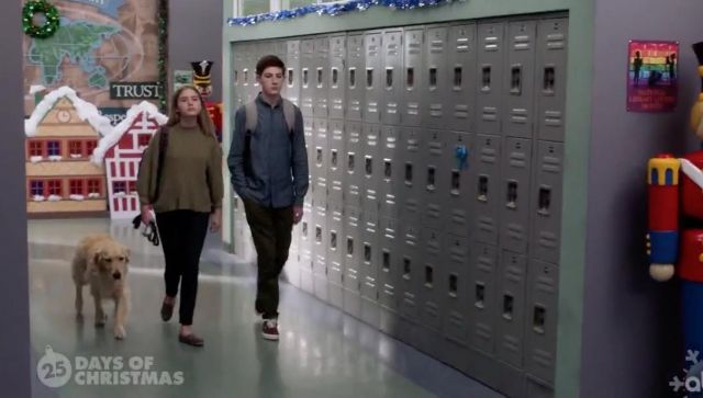 Core Classic Shoes of Dylan DiMeo (Kyla Kenedy) in Speechless (S03E08)