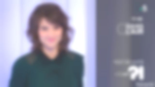La chemise verte de Mélanie Taravant dans C à dire du 04/01/2018