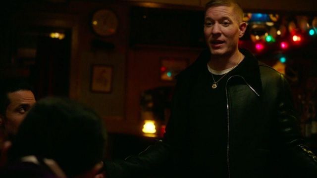 Le blouson en cuir à doublure mouton Rick Owens de Tommy Egan (Joseph Sikora) dans Power S04E03