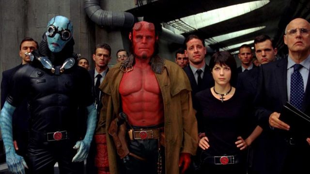 The belt of Hellboy (Ron Perlman) in Hellboy II : The Legions of gold-cursed