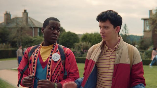 The jacket tricolor scope by Otis (Asa Butterfield) in Sex Education S01E05