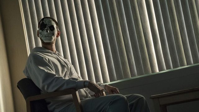 Billy Russo's (Ben Barnes) broken face mask as seen in Marvel's The Punisher S02E03