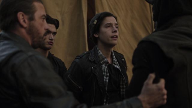 The leather jacket, black of Jughead Jones (Cole Sprouse) in Riverdale S03E09