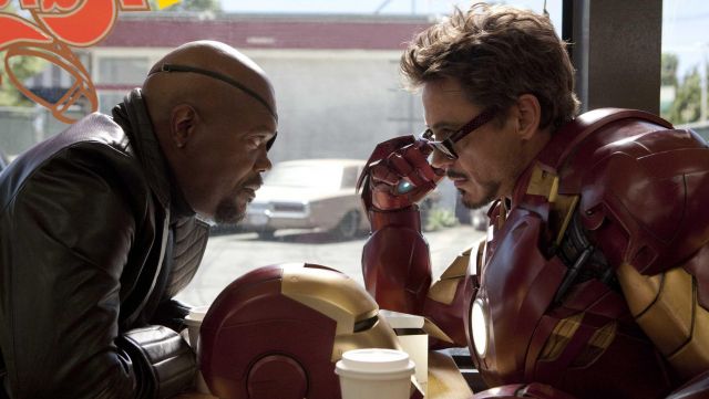 Lunettes de soleil VonZipper porté par Tony Stark (Robert Downey Jr) dans Iron Man 2