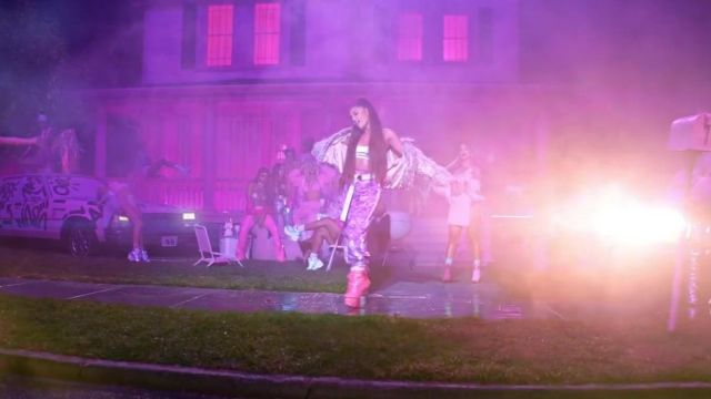 The belt B-low The Belt worn by Ariana Grande in 7 rings