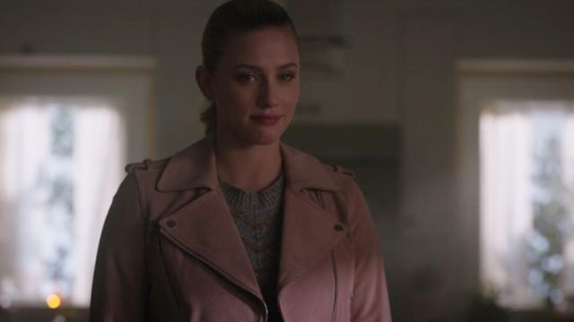 The pink jacket from Betty Cooper (Lili Reinhart) in Riverdale (S03E10)