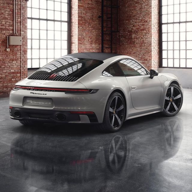 Porsche 911 sur l'Instagram compte de @porsche