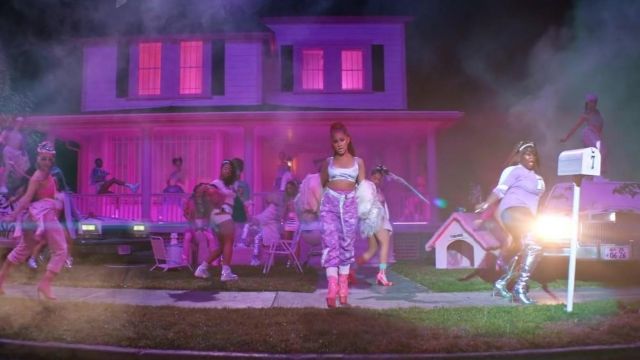 Pink Camo Pants worn by Ariana Grande in 7 rings video clip