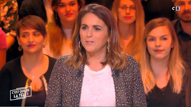 The jacket leopard of Valerie Bénaïm in It is that of the tv ! the 22/01/2019