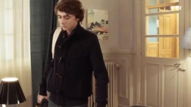 Juego de malla recta Cardigan de Lucas en Tomorrow Belongs to Us E377