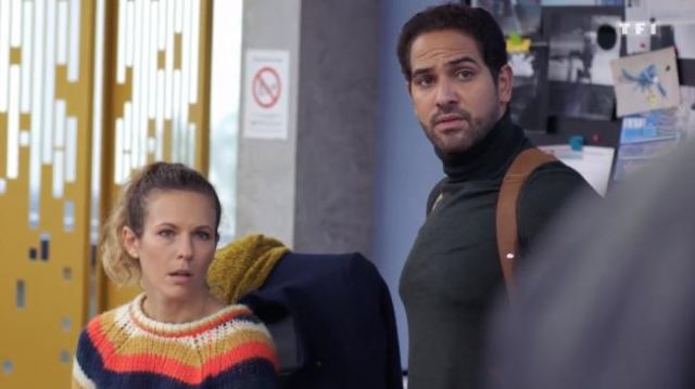 Suéter a rayas de Lucie (Lorie Pester) en Tomorrow Belongs to Us E370