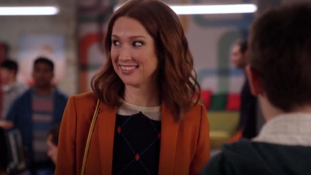 Trompe l'Oeil Collared Sweater worn by Kimmy Schmidt (Ellie Kemper) in Unbreakable Kimmy Schmidt (S04E01)