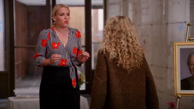 Madewell Wrap Top- Candied Orchids worn by Sheba Goodman (Busy Philipps) in Unbreakable Kimmy Schmidt (S04E06)