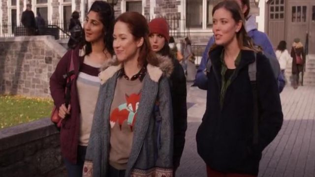 Brooklyn Industries Too Foxy Sweater worn by Kimmy Schmidt (Ellie Kemper) in Unbreakable Kimmy Schmidt (S03E05)