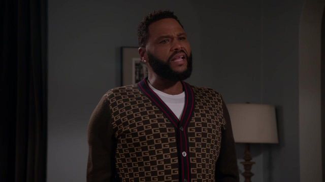 GG intarsia wool cardigan of Andre 'Dre' Johnson (Anthony Anderson) in black-ish (S05E11)