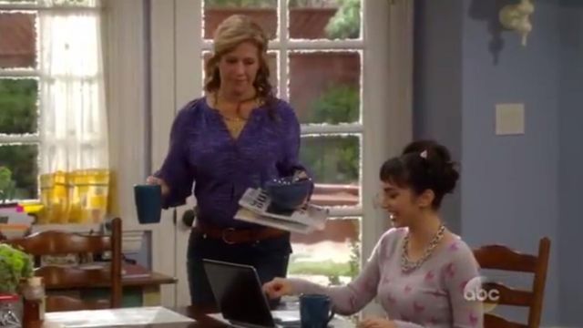 Jioe Addie Blouse in Neptune worn by Vanessa Baxter (Nancy Travis) in Last Man Standing (S03E12)