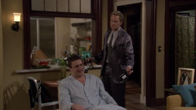The pajama "costume" of Barney Stinson (Neil Patrick Harris) in How I Met You Mother S04E17
