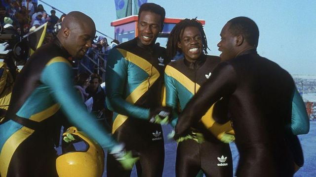La tenue Adidas de l'équipe Jamaïcaine de bobsleigh dans Rasta Rockett