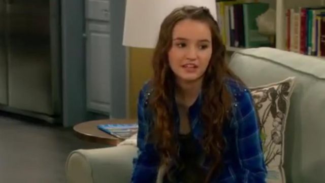 GUESS Women's Blue Plaid Flannel Snap Button Shirt Studded Shoulders worn by Eve Baxter (Kaitlyn Dever) in Last Man Standing (S03E12)