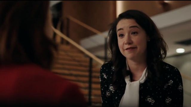 Cinq a Sept Stardust Rowan Floral-Print Tie-Neck Blouse worn by Marissa Gold (Sarah Steele) in The Good Fight (S02E07)