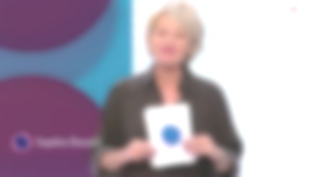 La chemise à imprimé léopard de Sophie Davant dans C'est au programme le 05.02.2019